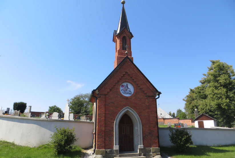 Kostel svatého Jiří v obci Vrchy