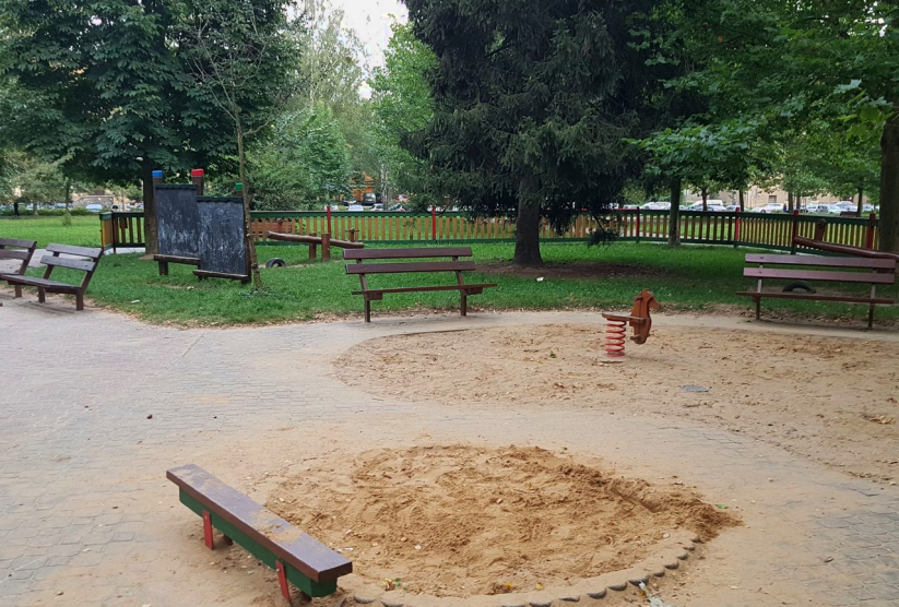 Dětské hřiště (Havlíčkovo náměstí) v Ostravě-Porubě