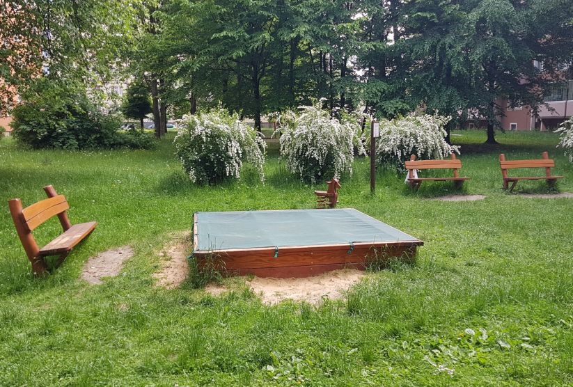 Dětské hřiště (ul. Spartakovců) v Ostravě-Porubě