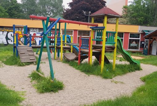 Dětské hřiště u restaurace Parlament v Ostravě-Porubě