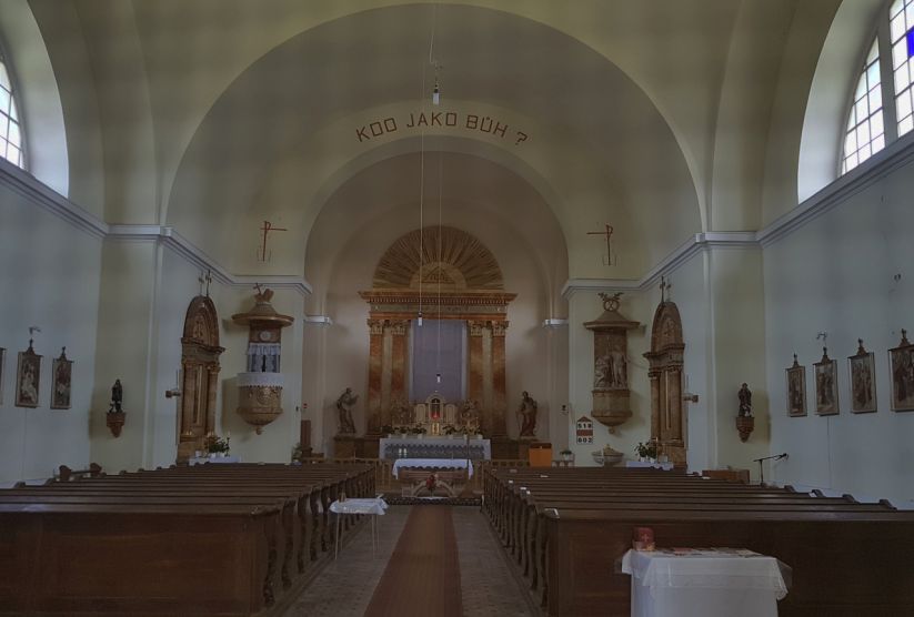 Kostel sv. Michaela archanděla v Kujavách