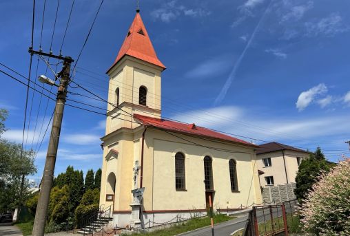 Kaple Nanebevzetí Panny Marie v Ostravě-Výškovicích