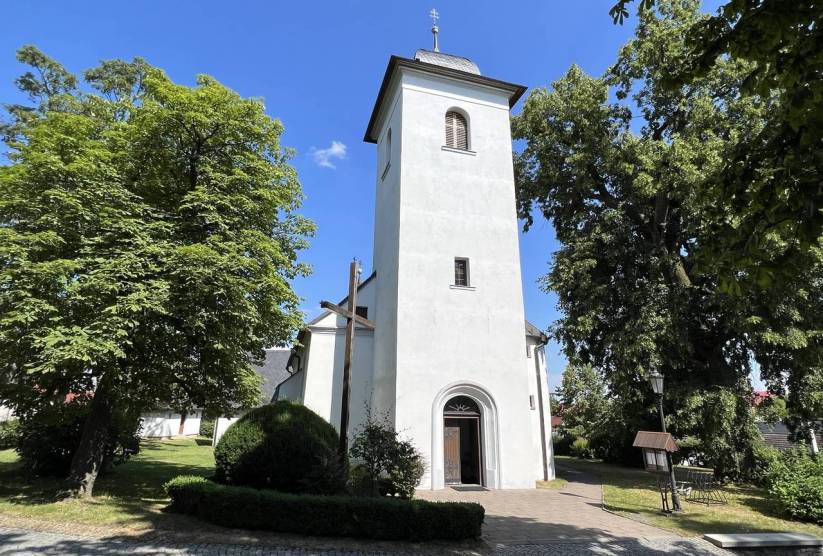Kostel sv. Jakuba ve Spálově