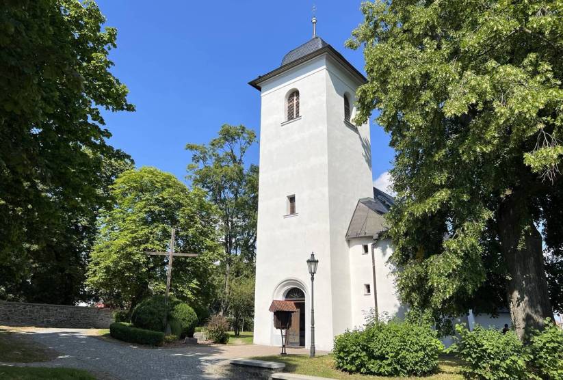 Kostel sv. Jakuba ve Spálově