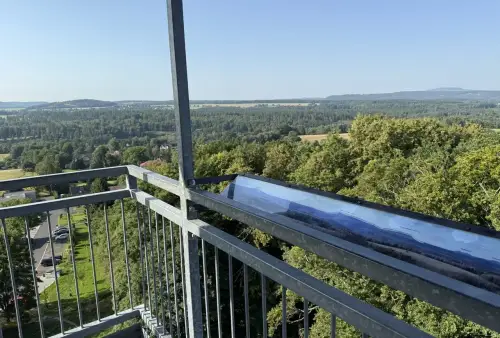 Rozhledna v Janově u Hřenska - výhled do krajiny