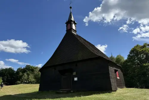Kostel sv. Antonína Paduánského na Prašivé