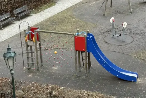Dětské hřiště (Karlův most) v Praze