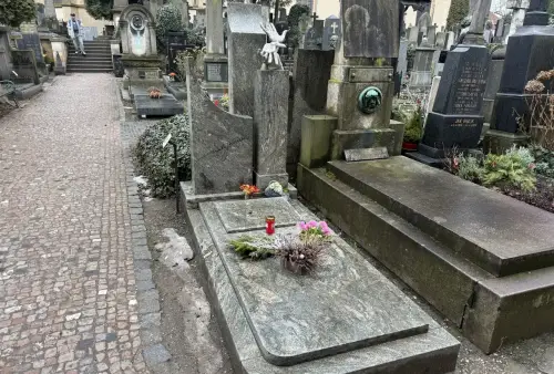 Vyšehradský hřbitov