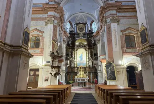 Kostel Panny Marie Matky ustavičné pomoci a sv. Kajetána v Praze