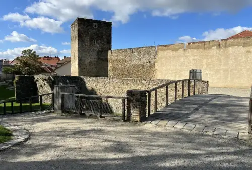 Středověké Znojemské opevnění