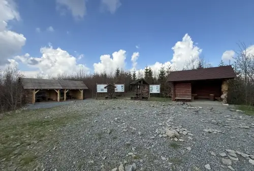 Rozhledna Na Skalce u Holčovic
