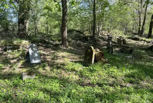 Bílý kámen Libavá - hřbitov