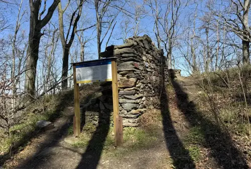 Zřícenina hradu Edelštejn