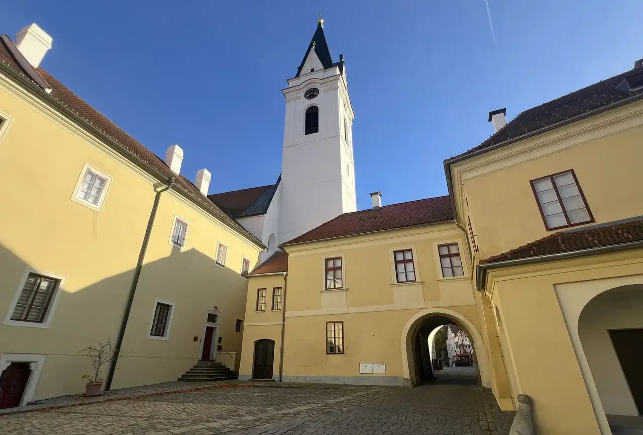 Kostel Panny Marie Královny a sv. Jiljí v Třeboni