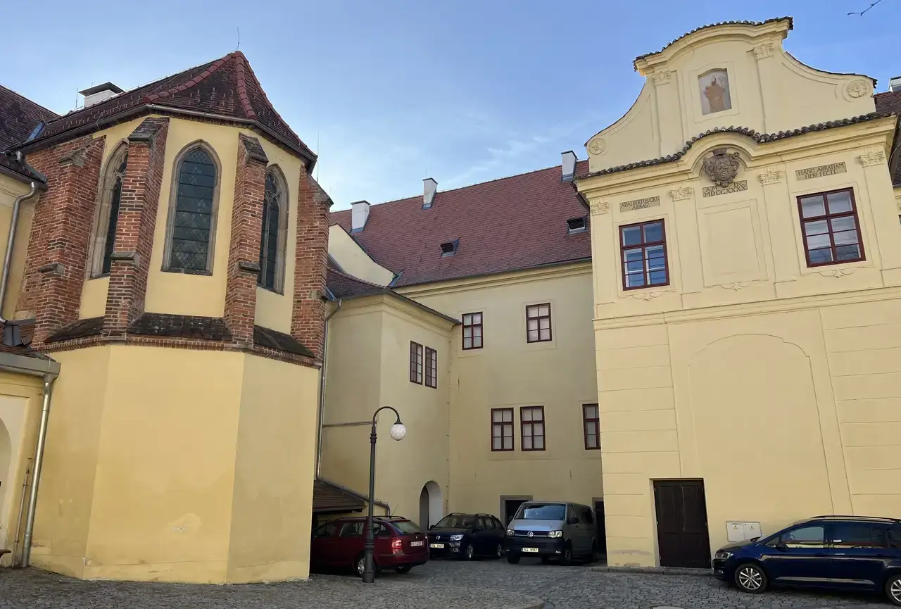 Kostel Panny Marie Královny a sv. Jiljí v Třeboni