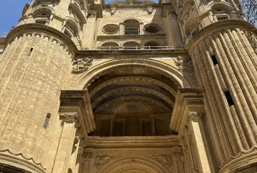Iglesia de los Santos Mártires v Malaze