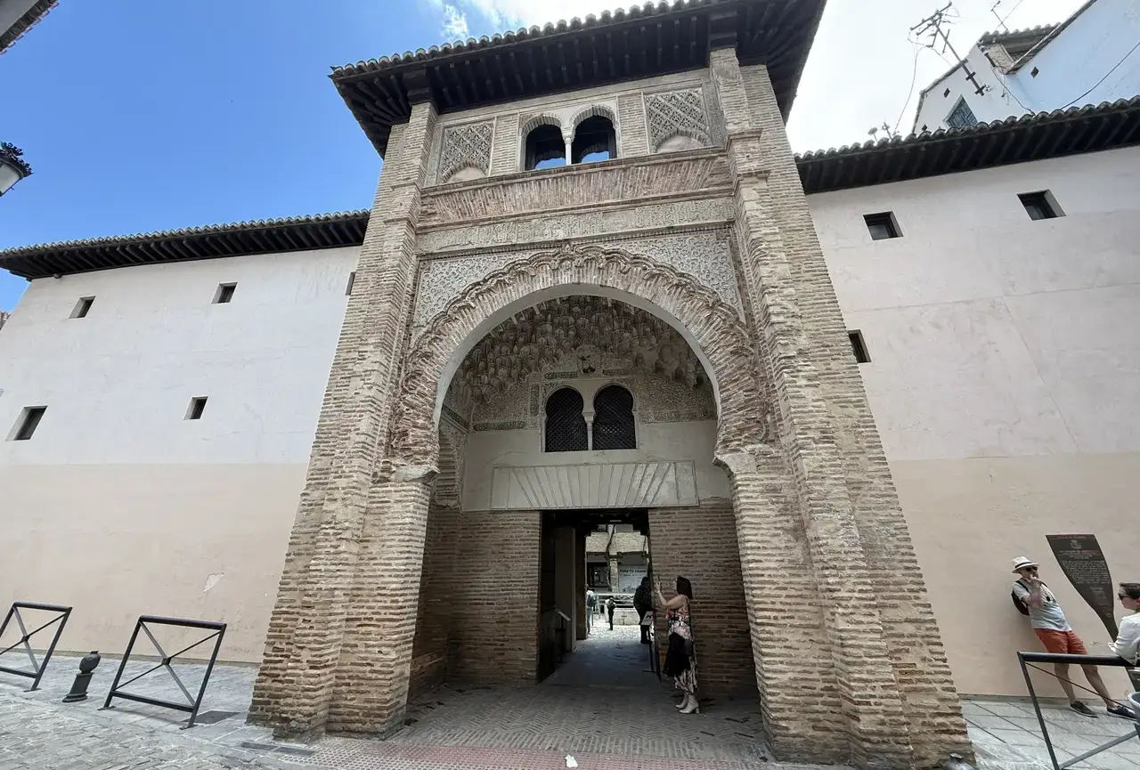 Corral del Carbón v Granadě