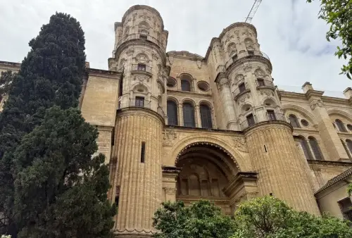 Katedrála v Malaze (Iglesia Catedral de la Encarnación)
