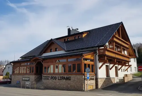 Restaurace a penzion Pod lipami Metylovice