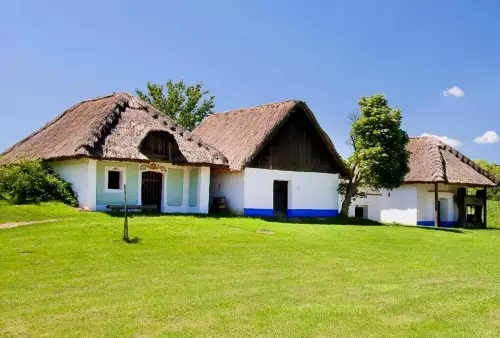 Plavba po Baťově kanálu z Veselí nad Moravou do Skalice - skanzen Strážnice