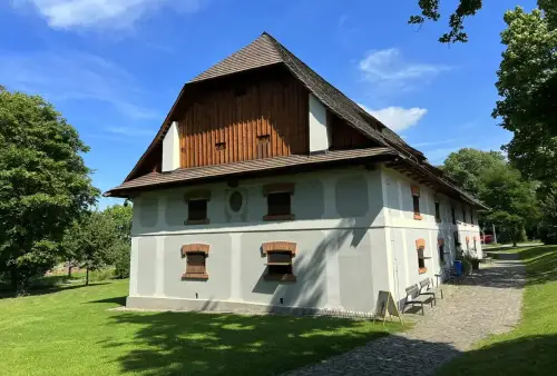 Zámek Raduň