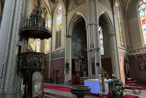 Kostel sv. Ludmily na náměstí Míru v Praze