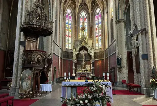 Kostel sv. Ludmily na náměstí Míru v Praze