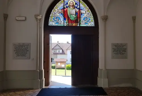Farní kostel Nanebevzetí Panny Marie ve Vítkově