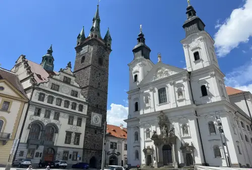 Kostel Neposkvrněného početí Panny Marie a sv. Ignáce v Klatovech